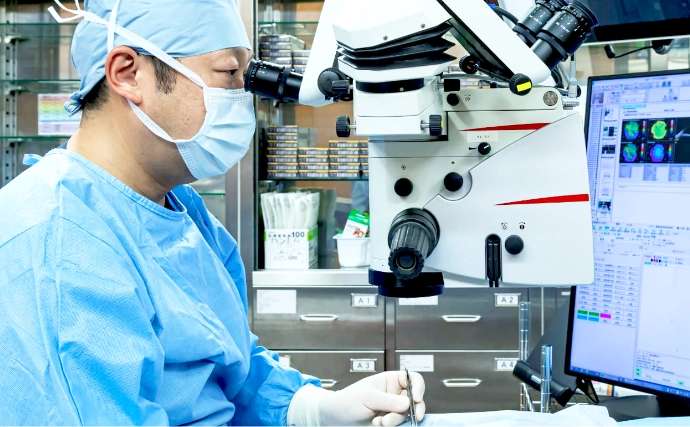 今野医師の手術の様子